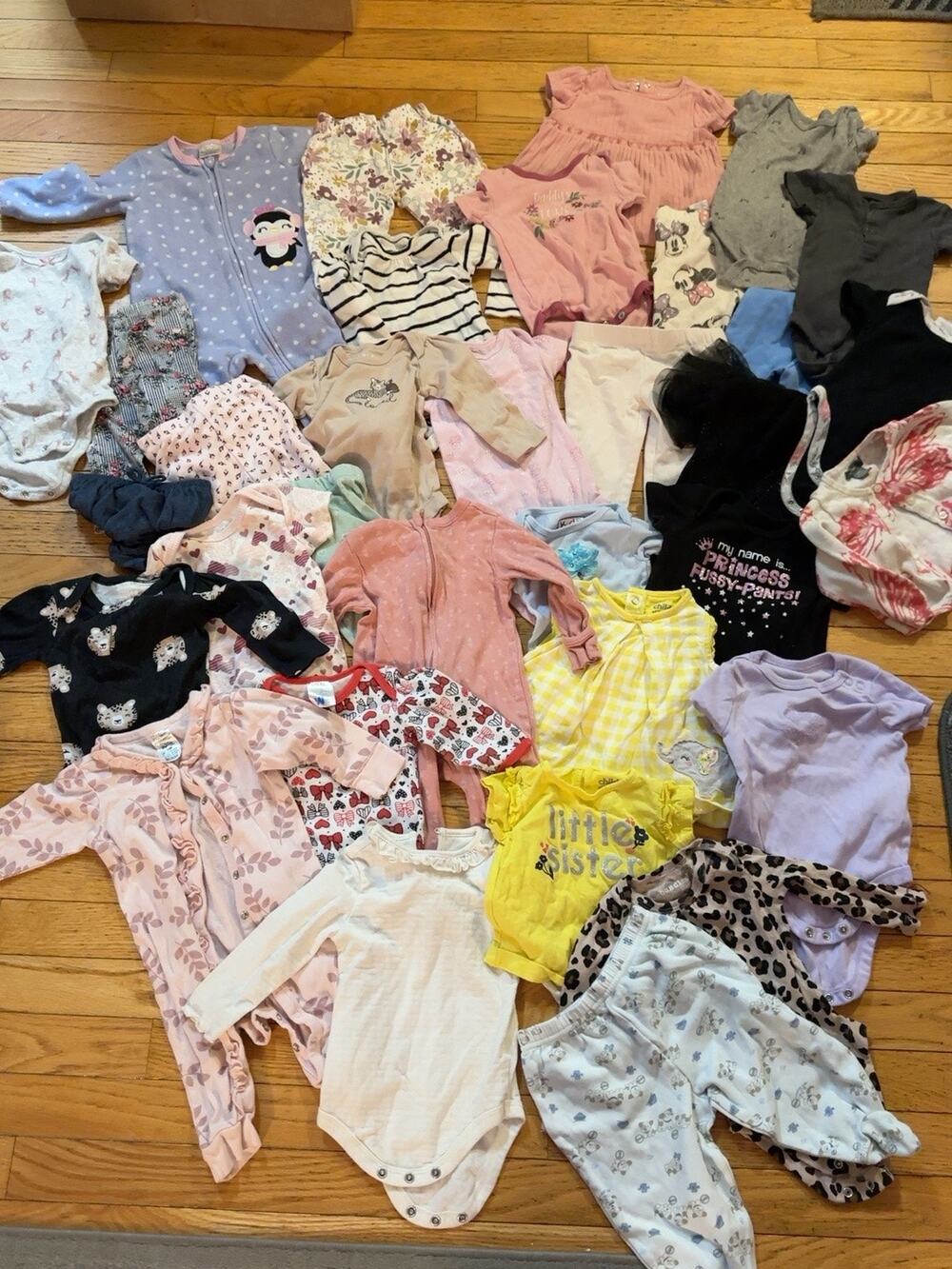 Baby Girl Clothes Lot 3-6 Months 33 Pc Carters Disney Bodysuits Sleepers Outfits